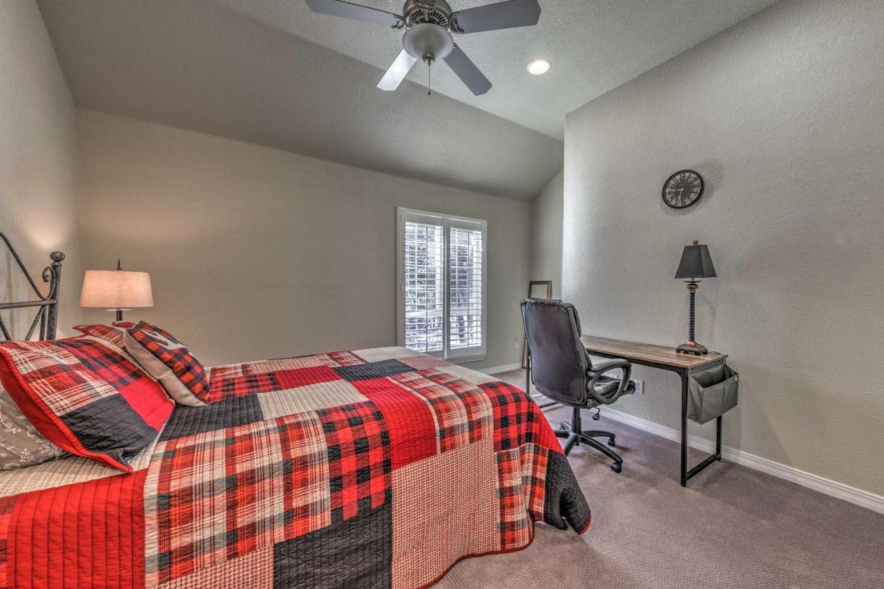 Roomy Ruidoso Retreat With Deck, Grill, And Mtn Views! Εξωτερικό φωτογραφία